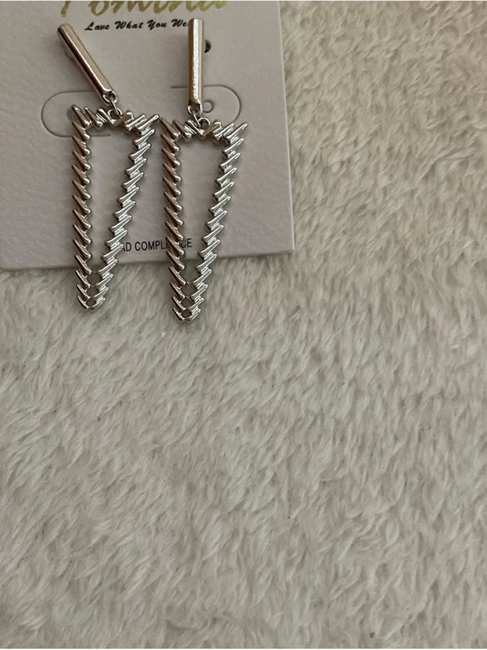 Pomina Silver Textured Chevron Drop Earrings